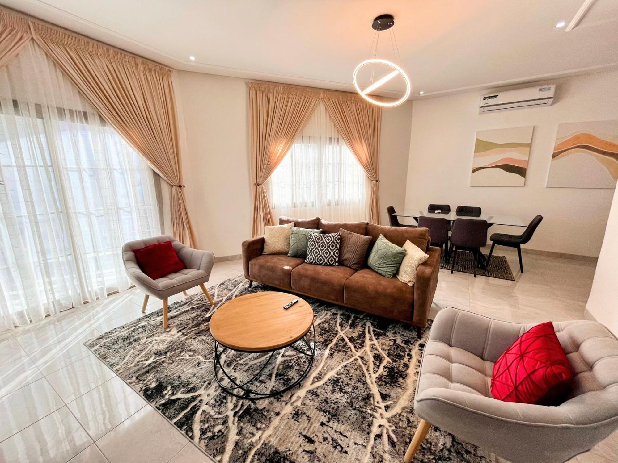 داكاغْ Lighthouse Signature Suites المظهر الخارجي الصورة
