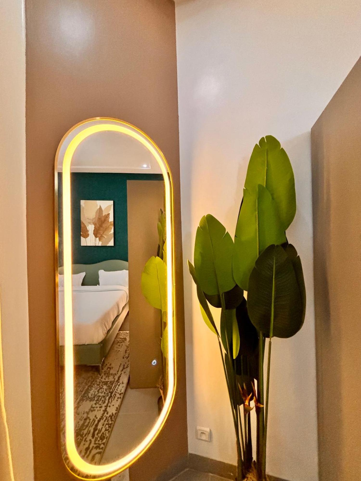 داكاغْ Lighthouse Signature Suites المظهر الخارجي الصورة